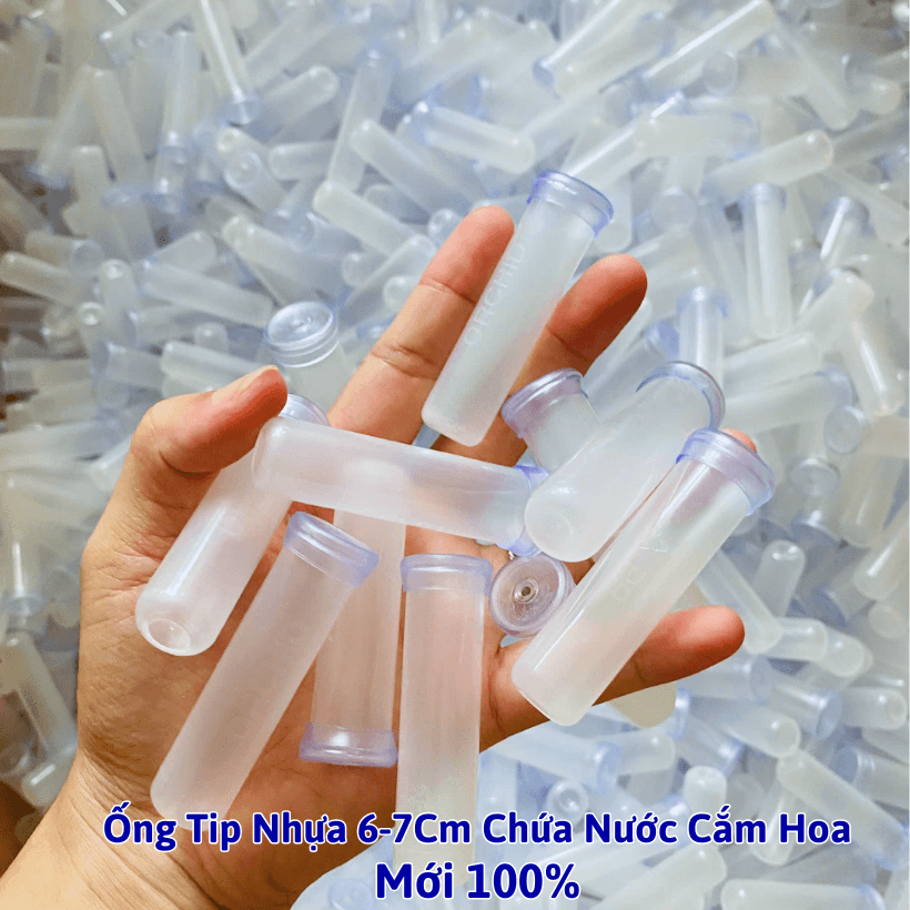 Ống Típ Nhựa Chứa Nước Cắm Hoa 7cm